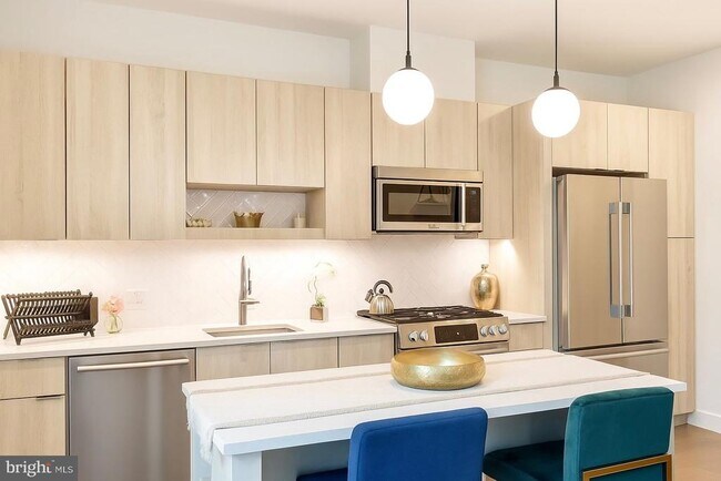 Photo - 7175 12th St NW Unidad 201