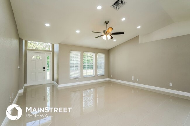 Photo - 5551 Benton St