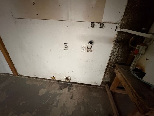 Photo - SE Tulare Home Near Shopping Center Rent Ready!