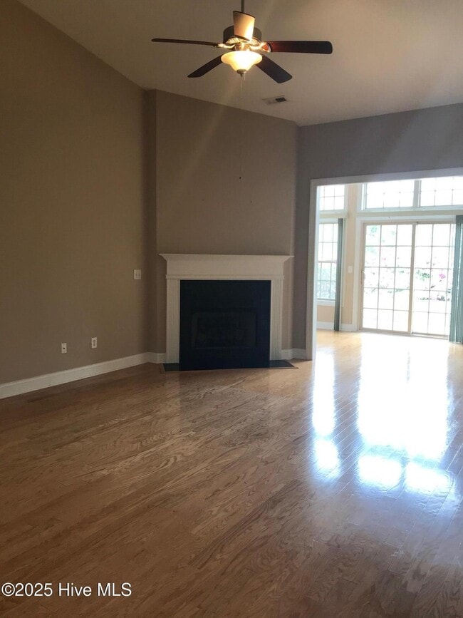 Photo - 3013 Braewood Ct