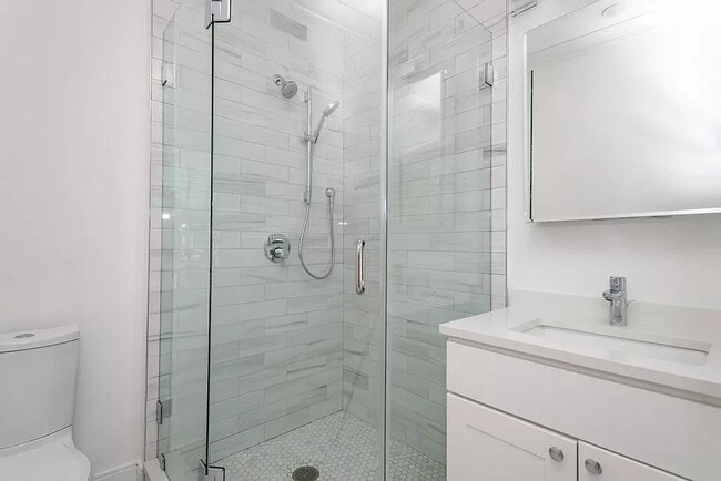 Photo - 68 Day St Unidad 2