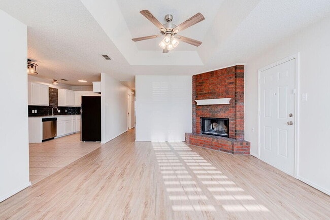 Photo - 221 Grover Ave