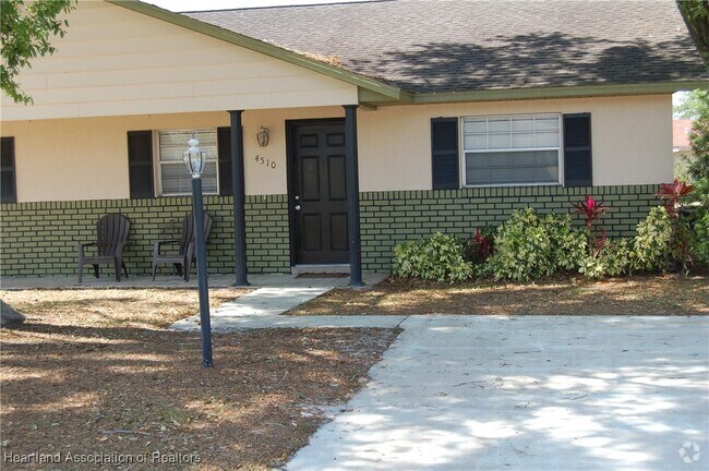 Building Photo - 4510 Cadagua Dr Rental