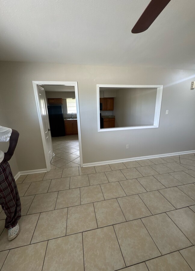 Photo - 8642 Hayne Blvd