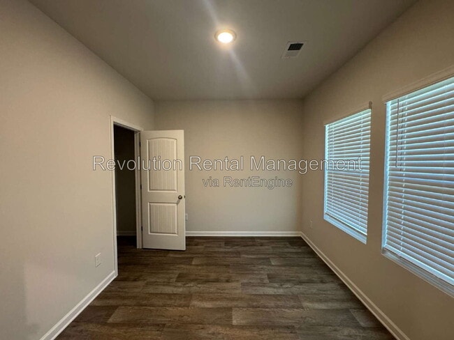 368 River Walk Farm Pkwy