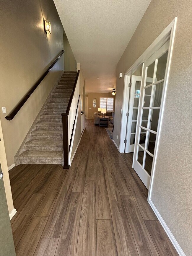 Photo - 30 Stewart Way