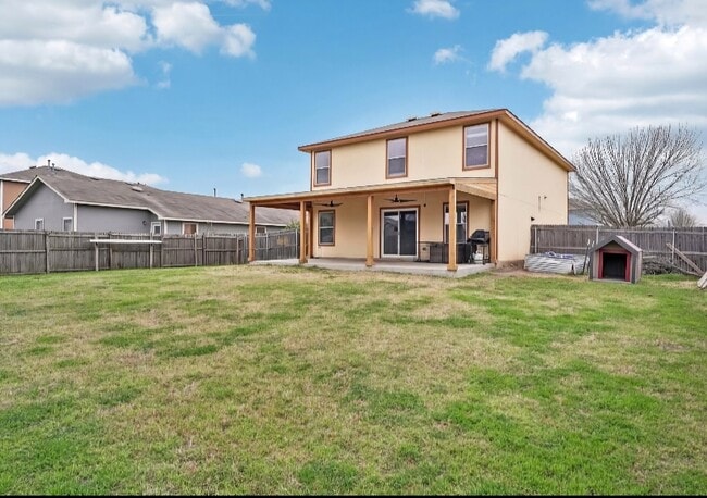 Building Photo - 6813 Savanna Canyon Dr Rental