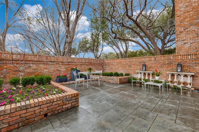 Photo - 4402 Westside Dr