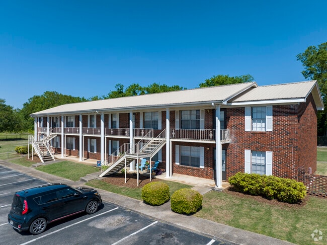 Fox Valley Apartments