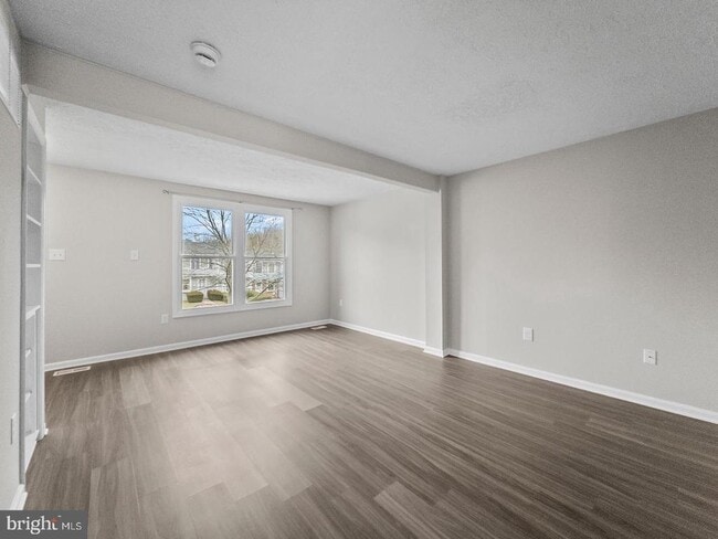 Photo - 10110 Shelldrake Cir