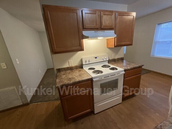 Photo - 1810 Jamestown Rd