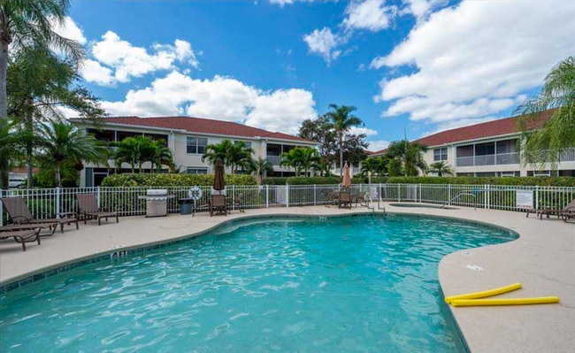 Photo - 640 Lalique Cir Unidad 407 Rental