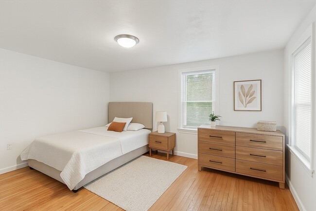 Photo - 847 Pearl St Unit 2