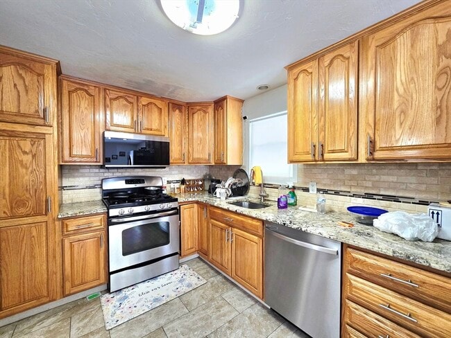 Photo - 296 St Nicholas Ave