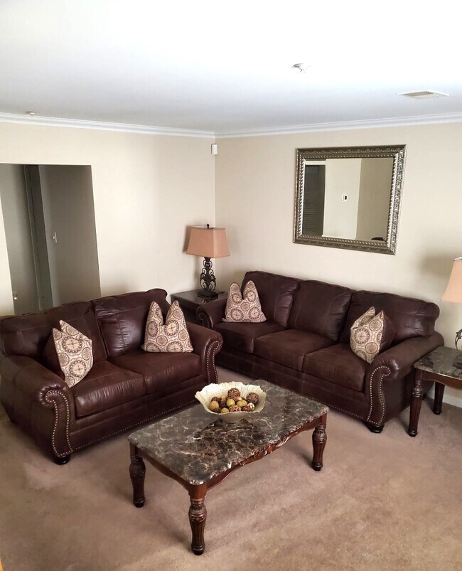 Photo - 16420 Ellipse Ter