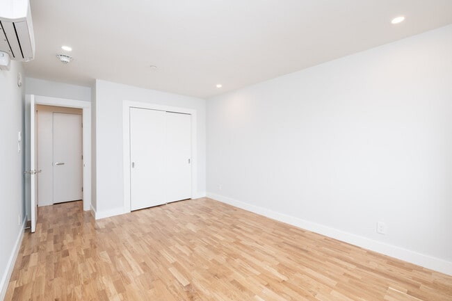 Photo - 1410 Columbia Rd Unidad 6C