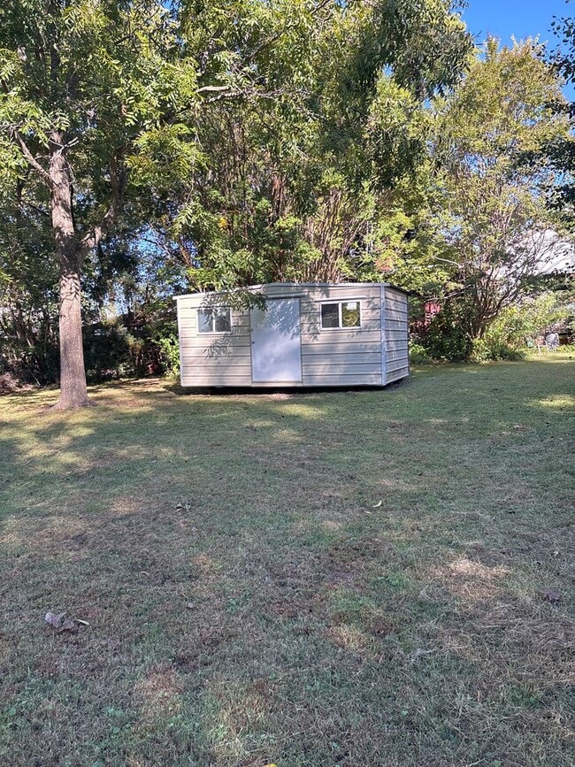 Photo - 23 Fair Oaks Pl