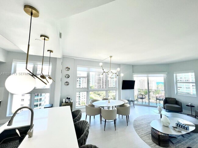 Photo - 19900 E Country Club Dr Unit PH20