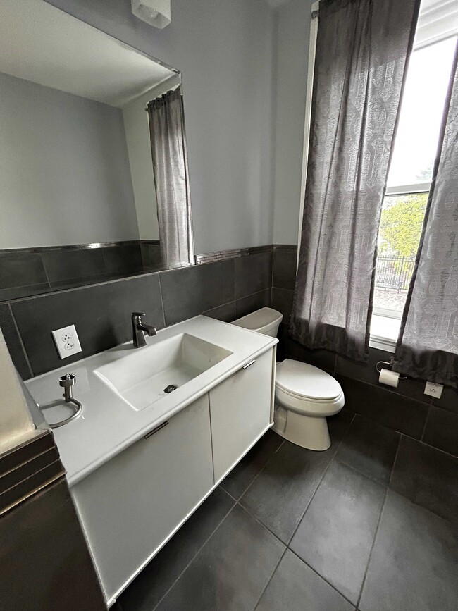 Photo - 13 Chester St Unidad 3W