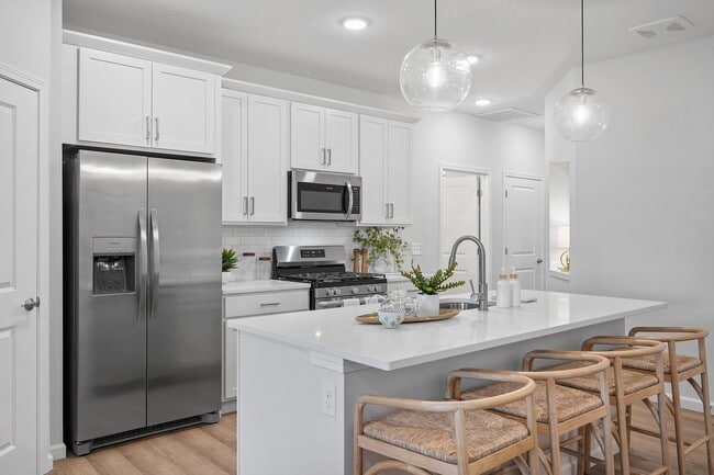 Building Photo - The Villas at Wyles Farms Rental