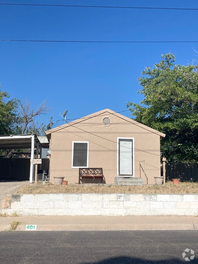 Front - 401 S Doris Ave Rental