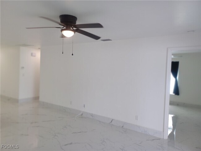 Photo - 1102 SW 15th Terrace