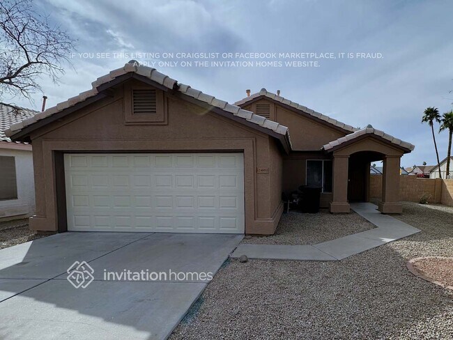 Building Photo - 12480 N 83rd Dr