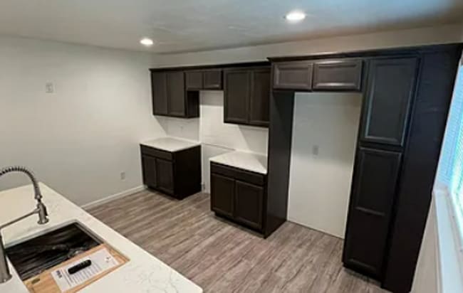 Photo - $0 First Month's Rent / $0 Deposit at Move-in