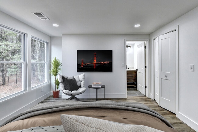 Photo - 3239 Castleberry Rd