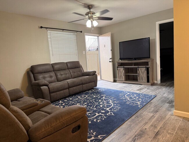 Photo - 6701 Eastridge Rd