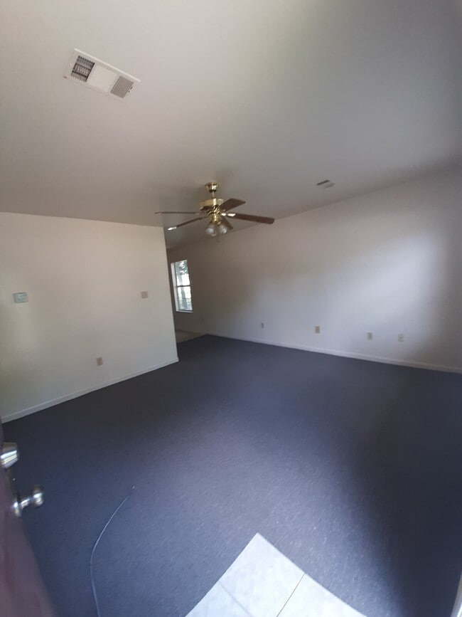 Photo - "Charming 2-Bed, 2-Bath Retreat at Butler's Oak – Spacious 924 Sq Ft Living in Jonesboro!" Unit #1