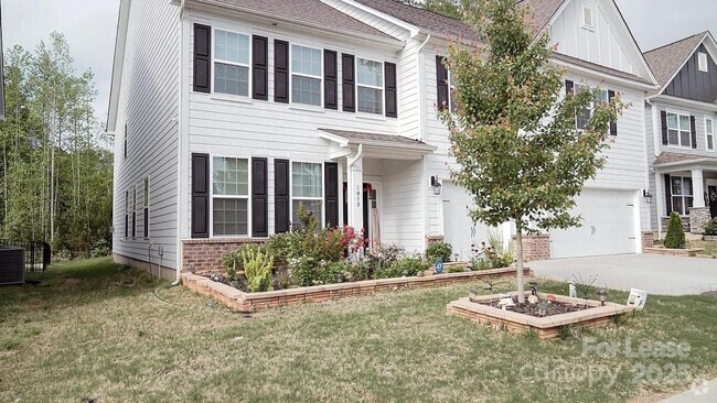 Building Photo - 1058 Thoroughbred Dr. Rental