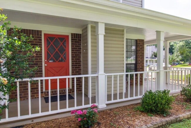 Photo - 5062 Leland Dr