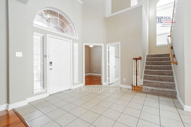 Photo - Lake Views! Stunning 4 bedroom, 4 bathroom home in The Shores.