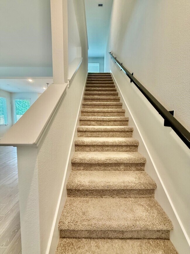 Photo - 216 Cider Gum Pl