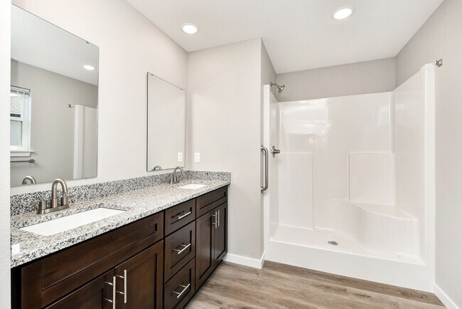 Photo - Great spacious home in Willard