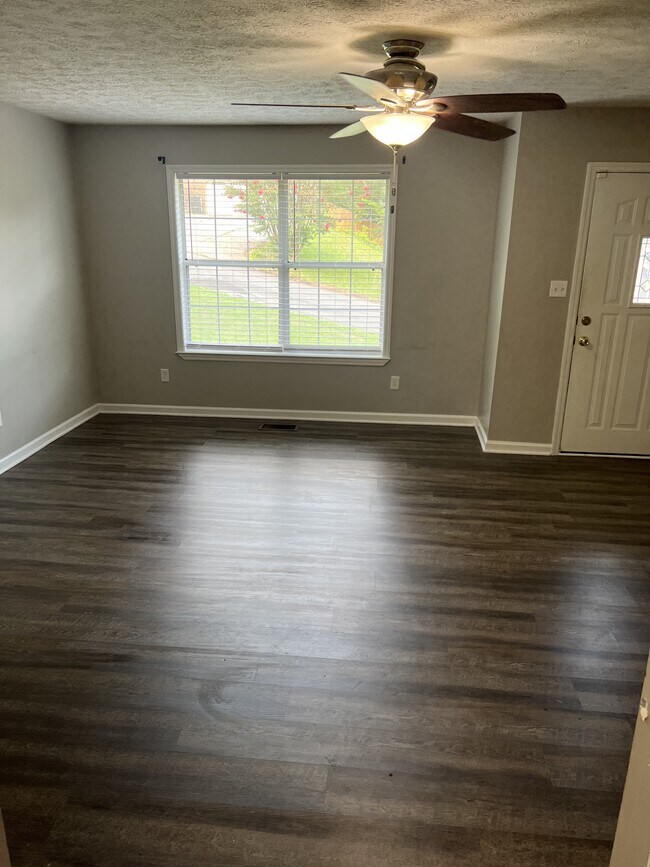 Photo - 1518 E Crane St