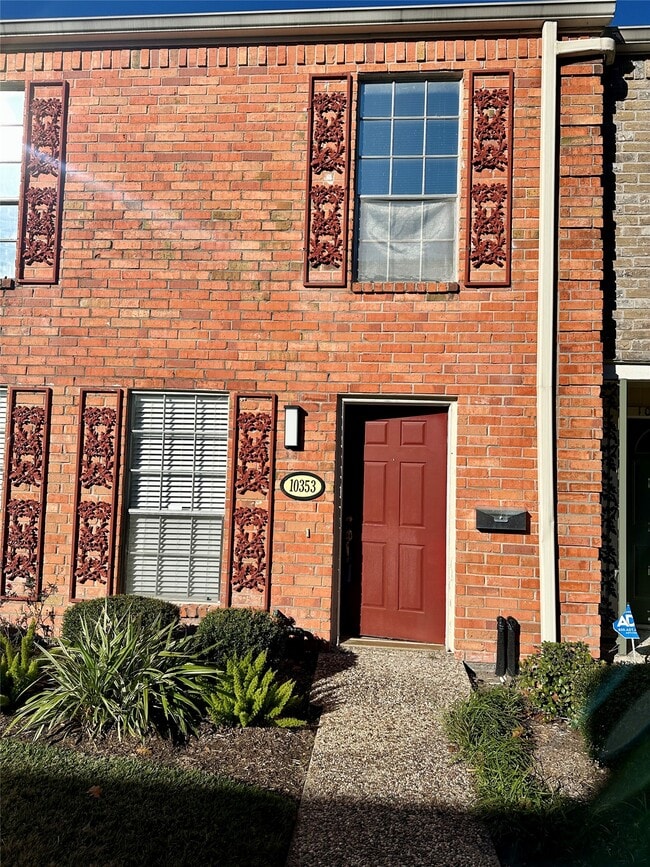 Photo - 10353 Briar Forest Dr