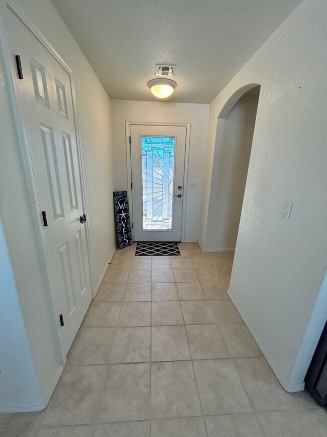 Photo - Lakeview Home!