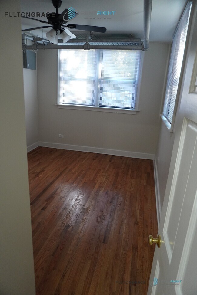 Photo - 1700-1710 W Albion Unit 1710 - GARDEN