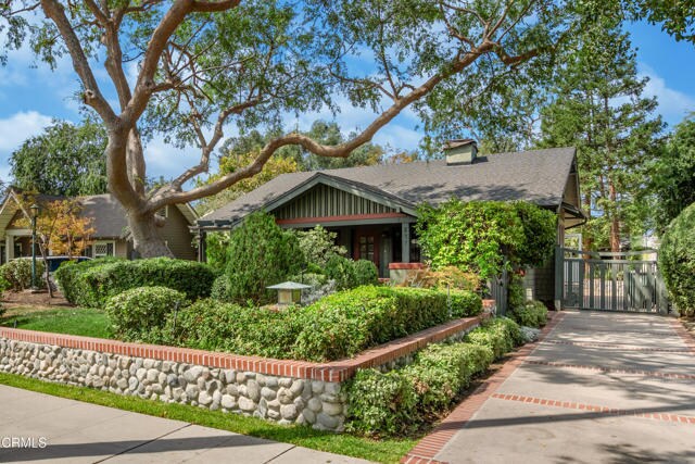 Building Photo - 847 S Los Robles Ave Rental