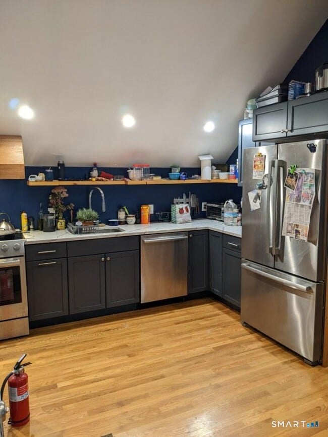 Photo - 2870 Fairfield Ave Unit 3