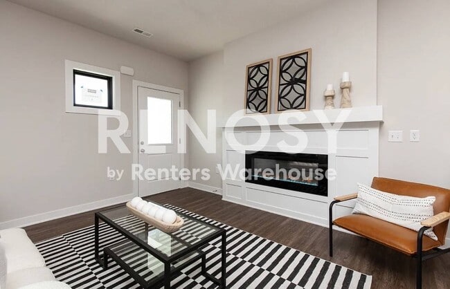 3653 NE Marissa Ln
