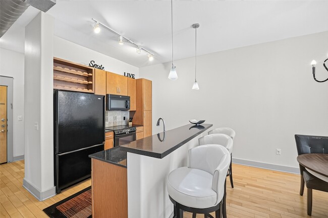 1901 Post Oak Blvd Unit 3210
