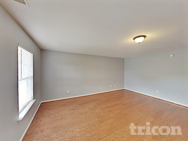 Photo - 294 Sunday Silence Ln