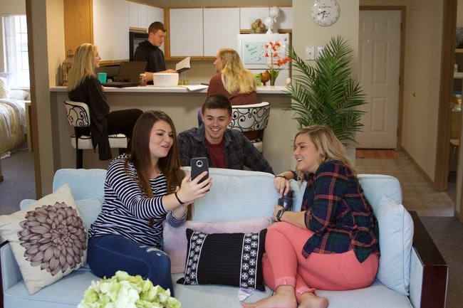 Photo - Hillcrest Park Apartments-Student Housing