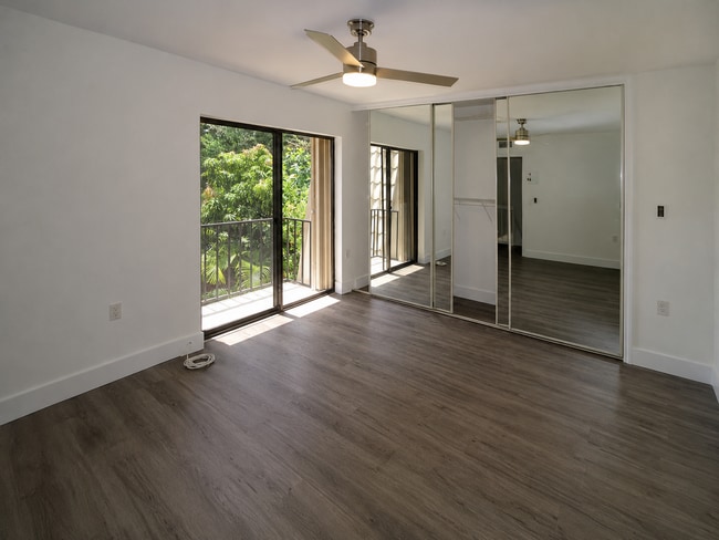 Photo - 1700 Embassy Dr Unit 708