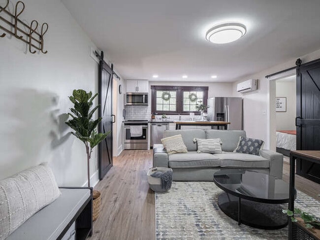 Photo - Kelker Hause