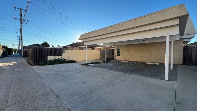 Photo - ZZ717 PLCMT Unit C