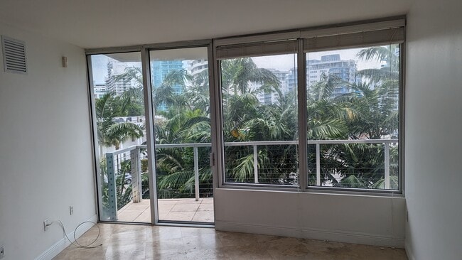 Photo - 6305 Indian Creek Dr Unidad 5A